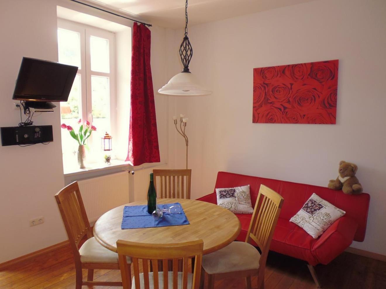 Ferienhaus Moselmerle Zell Buitenkant foto
